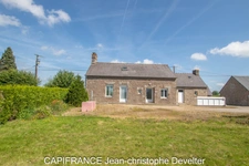 Maison à vendre 3 pièces GORRON (53) sur terrain de 1 000 m2 avec dépendances