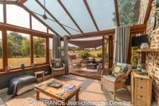 3 bedroom stone house on 0,6 acre land