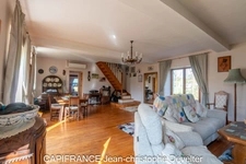 Maison à vendre 5 pièces proche de MAYENNE (53) maison 3 chambres sur 1,8 hectare