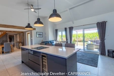 Dpt Orne (61), à vendre PASSAIS LA CONCEPTION maison 4 chambres sur 2 200 m2  