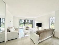 MAISON CONTEMPORAINE - 105 m² - LOCQUELTAS
