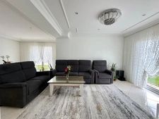 MAISON CONTEMPORAINE - 121 m² - SAINT AVÉ