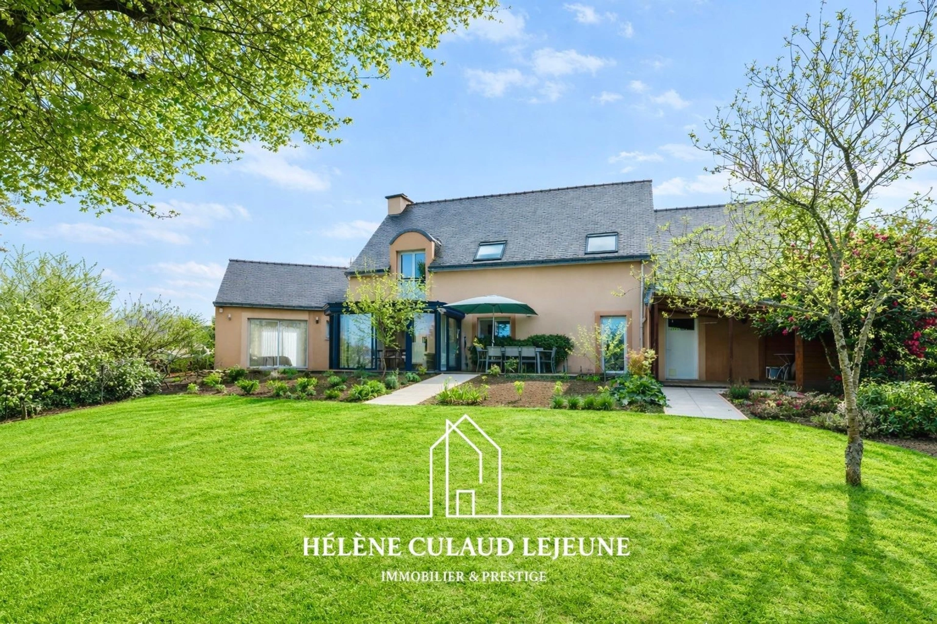 Maison 8 pièces 224 m² · à Vannes · 224 m² · 695 000 €