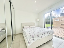 MAISON CONTEMPORAINE - 105 m² - LOCQUELTAS