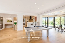 MAISON FAMILIALE AVEC VUE DÉGAGÉE SUR LA NATURE - 184 m² - VANNES 