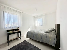 MAISON CONTEMPORAINE - 135 m² - SAINT AVÉ