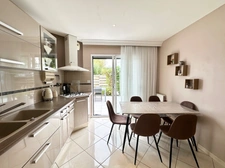 MAISON CONTEMPORAINE - 121 m² - SAINT AVÉ