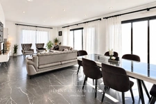 MAISON CONTEMPORAINE - 138 m² - SAINT AVÉ
