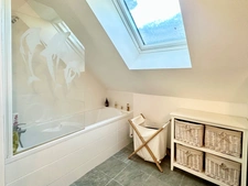MAISON RÉCENTE - 79 m² - MEUCON CENTRE
