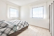 MAISON CONTEMPORAINE - 138 m² - SAINT AVÉ