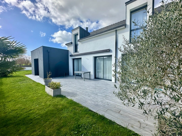 MAISON CONTEMPORAINE 160m2 - PLESCOP CENTRE