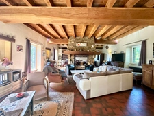 ENSEMBLE DE 2 BÂTISSES EN PIERRE - 421 m² - SAINT AVÉ (LIMITE VANNES)