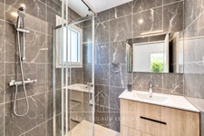 MAISON CONTEMPORAINE - 160 M² - SAINT AVE 