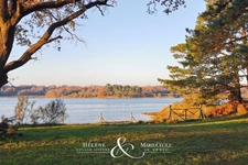 GOLFE DU MORBIHAN — DOMAINE HISTORIQUE D’EXCEPTION AVEC VUE ET ACCÈS DIRECT À L’EAU