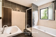 MAISON CONTEMPORAINE - 157 m² - SAINT AVÉ
