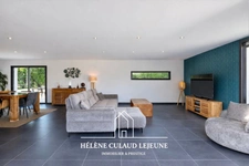 MAISON CONTEMPORAINE - 173 m² - KERVIGNAC