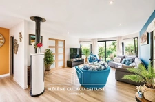MAISON CONTEMPORAINE - 157 m² - SAINT AVÉ