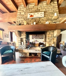 ENSEMBLE DE 2 BÂTISSES EN PIERRE - 421 m² - SAINT AVÉ (LIMITE VANNES)