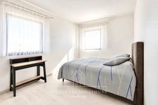 MAISON CONTEMPORAINE - 138 m² - SAINT AVÉ