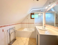 MAISON 133 m² - PLUVIGNER