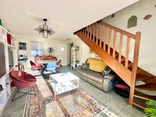 MAISON RÉCENTE - 79 m² - MEUCON CENTRE