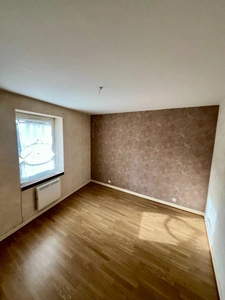 Maison avec dépendance à Saint Martin du Fresne (01)