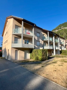 Appartement T4 sur MONTREAL LA CLUSE