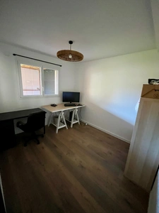 Superbe maison de village 6 pièces sur IZENAVE 