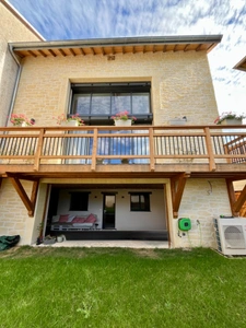 Superbe maison de village 6 pièces sur IZENAVE 