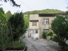 Maison à vendre 5 pièces AMBERIEU EN BUGEY (01) de 120 m² sur 2500 m²