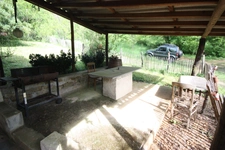 Dpt Ain (01), à vendre TORCIEU grangeon en pierres P2 d'environ 40 m² et terrain de 4362 m²   