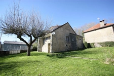 Maison à vendre 5 pièces de 102 m² sur terrain clos de 520 m² à ORDONNAZ (01)