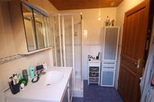Maison à vendre 5 pièces de 102 m² sur terrain clos de 520 m² à ORDONNAZ (01)