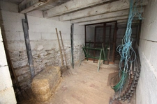 Dpt Ain (01), à vendre TORCIEU grangeon en pierres P2 d'environ 40 m² et terrain de 4362 m²   