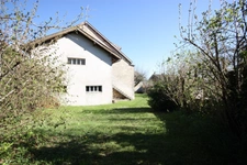 Maison à vendre 5 pièces de 102 m² sur terrain clos de 520 m² à ORDONNAZ (01)
