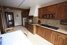 Maison à vendre 5 pièces de 148 m² à CHALEY (01) avec jardin de 436 m² en bordure de la rivière.
