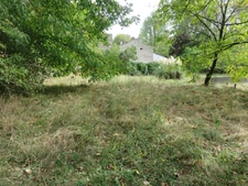 Terrain de 1150 m² à vendre  AMBERIEU EN BUGEY (01) (Quartier Vareille-Saint Germain)