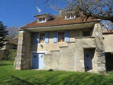 Maison à vendre 5 pièces de 102 m² sur terrain clos de 520 m² à ORDONNAZ (01)