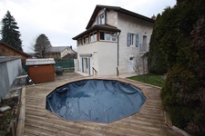 Maison à vendre 5 pièces de 116 m² sur terrain de 365 m² clos, avec piscine hors sol. à HAUTEVILLE LOMPNES (01)