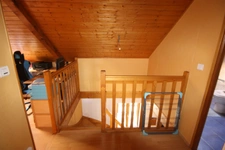 Maison à vendre 5 pièces de 102 m² sur terrain clos de 520 m² à ORDONNAZ (01)