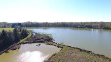Propriete à vendre sur 35 hectares, 14 pièces, piscine, tennis, chasse, pêche, équitation, au cœur de la Dombes