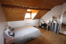 Maison à vendre 5 pièces de 102 m² sur terrain clos de 520 m² à ORDONNAZ (01)