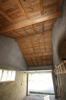 Maison à vendre 5 pièces de 102 m² sur terrain clos de 520 m² à ORDONNAZ (01)
