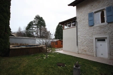 Maison à vendre 5 pièces de 116 m² sur terrain de 365 m² clos, avec piscine hors sol. à HAUTEVILLE LOMPNES (01)