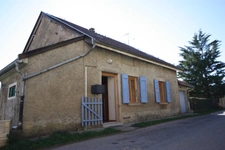 Maison à vendre 5 pièces de 102 m² sur terrain clos de 520 m² à ORDONNAZ (01)