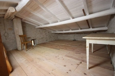 Dpt Ain (01), à vendre TORCIEU grangeon en pierres P2 d'environ 40 m² et terrain de 4362 m²   