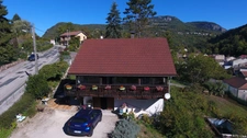 Maison à vendre 5 pièces de 84 m² sur les hauteurs de TENAY (01) sur un terrain de 1516 m²