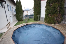 Maison à vendre 5 pièces de 116 m² sur terrain de 365 m² clos, avec piscine hors sol. à HAUTEVILLE LOMPNES (01)