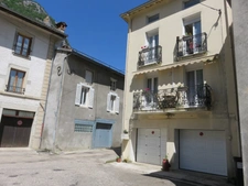 maison à vendre 6 pièces CHALEY (01) de 147 m²