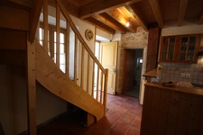 Maison à vendre 5 pièces de 102 m² sur terrain clos de 520 m² à ORDONNAZ (01)